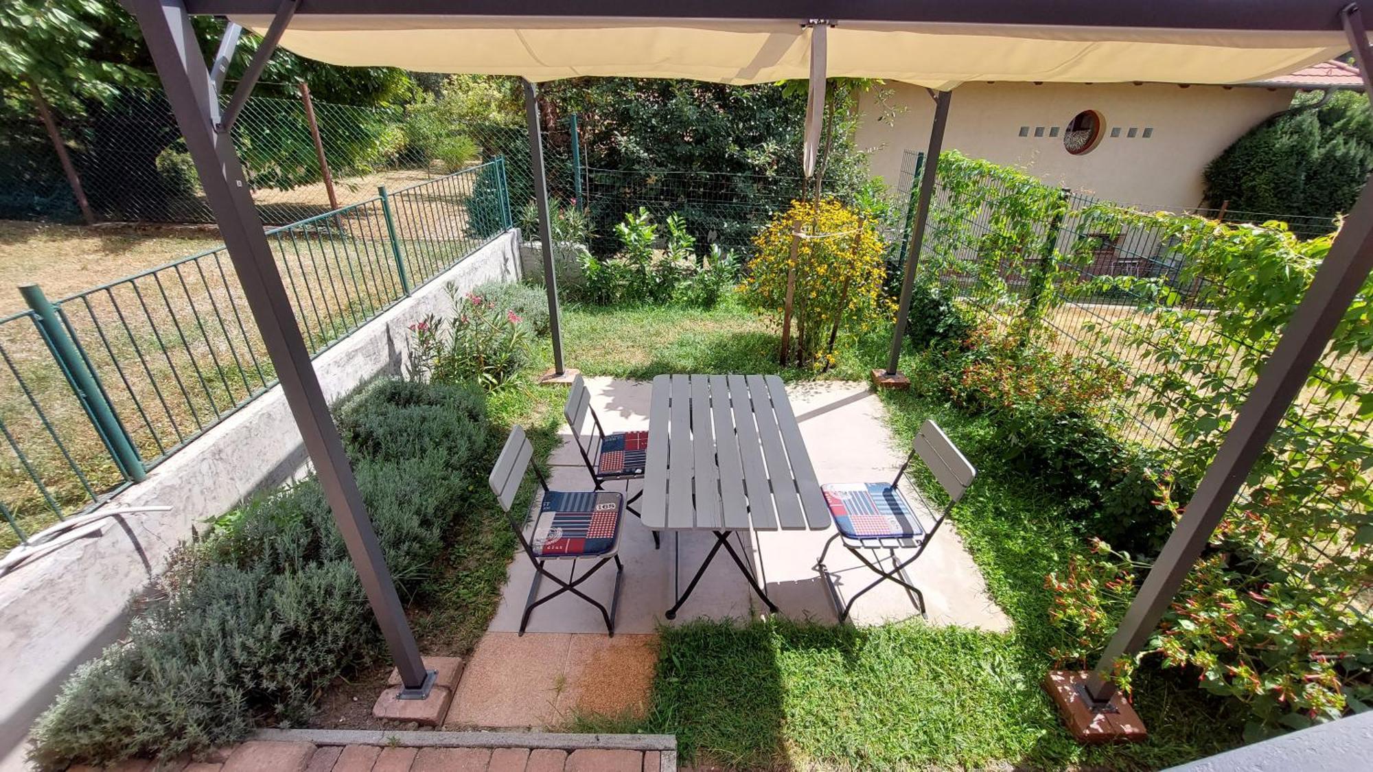 Miniszilva Apartman Balatonalmádi Екстериор снимка