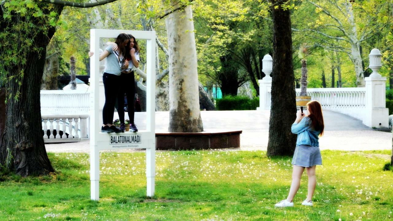 Miniszilva Apartman Balatonalmádi Екстериор снимка